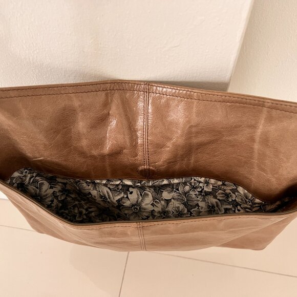 HOBO Leather Cross Body Bag - Picture 4 of 7